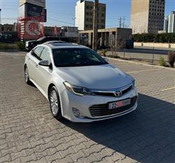 تويوتا أفالون